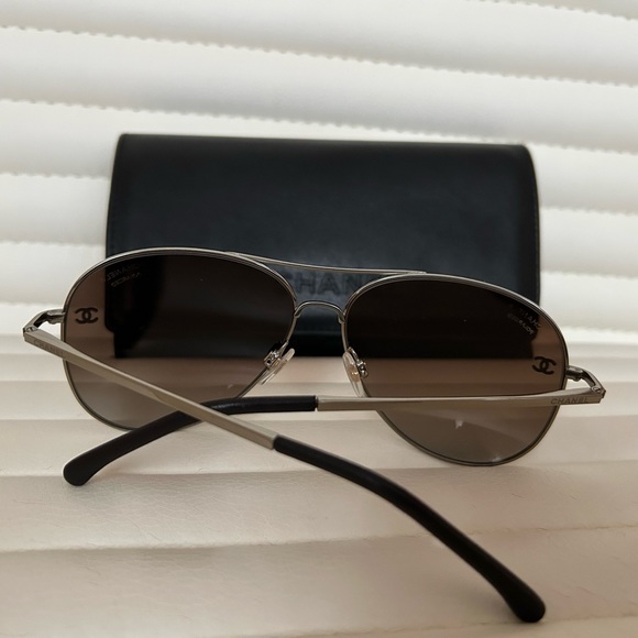 CHANEl 59mm polarized Aviator Sunglasses - Picture 5 of 5